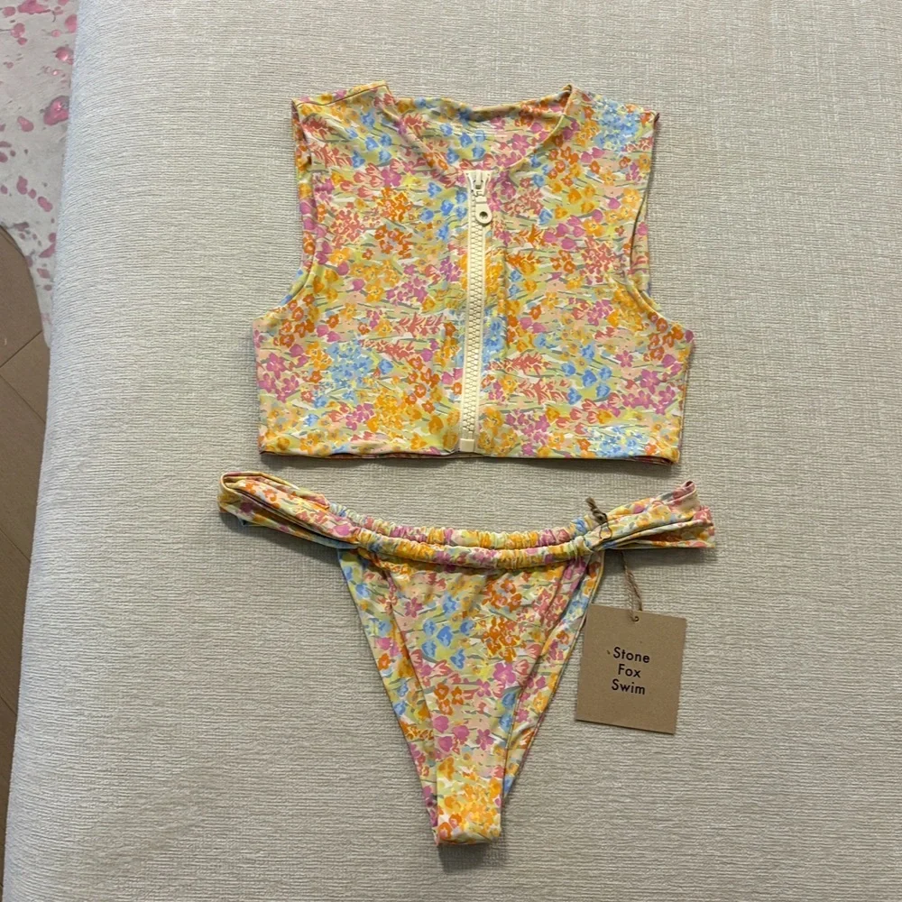 Stone Fox Swim Flower Fields Bikini Set Mase Top Bijou Bottom Medium Large NEW